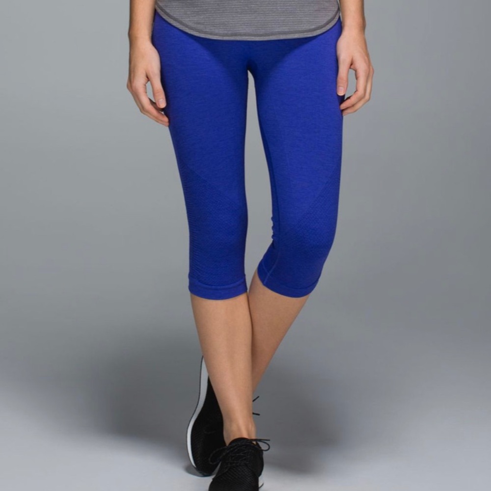 Lululemon In The Flow Crop II